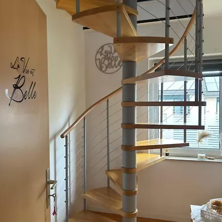 La Vie Est Belle D * Verviers
